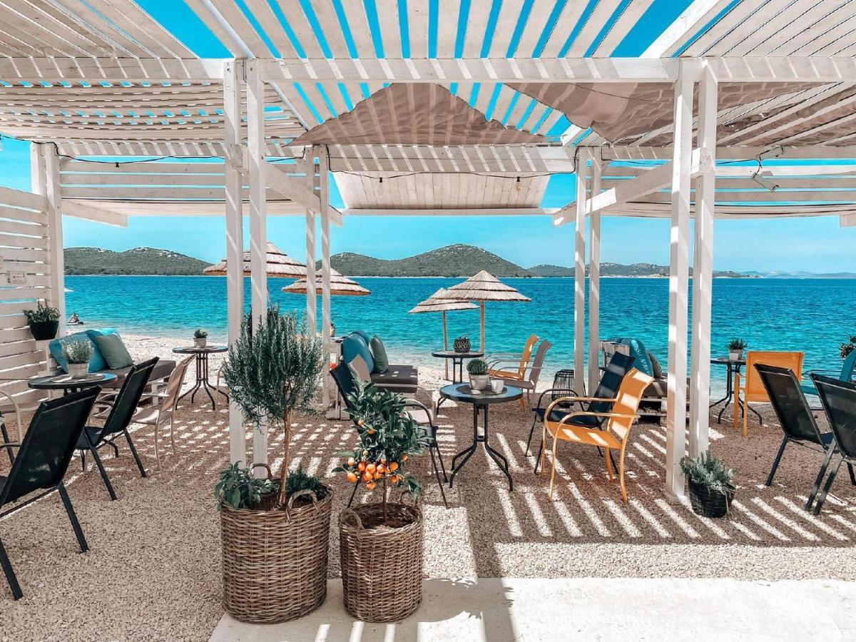 Buqez Resort, Vila 51 Драге Екстериор снимка