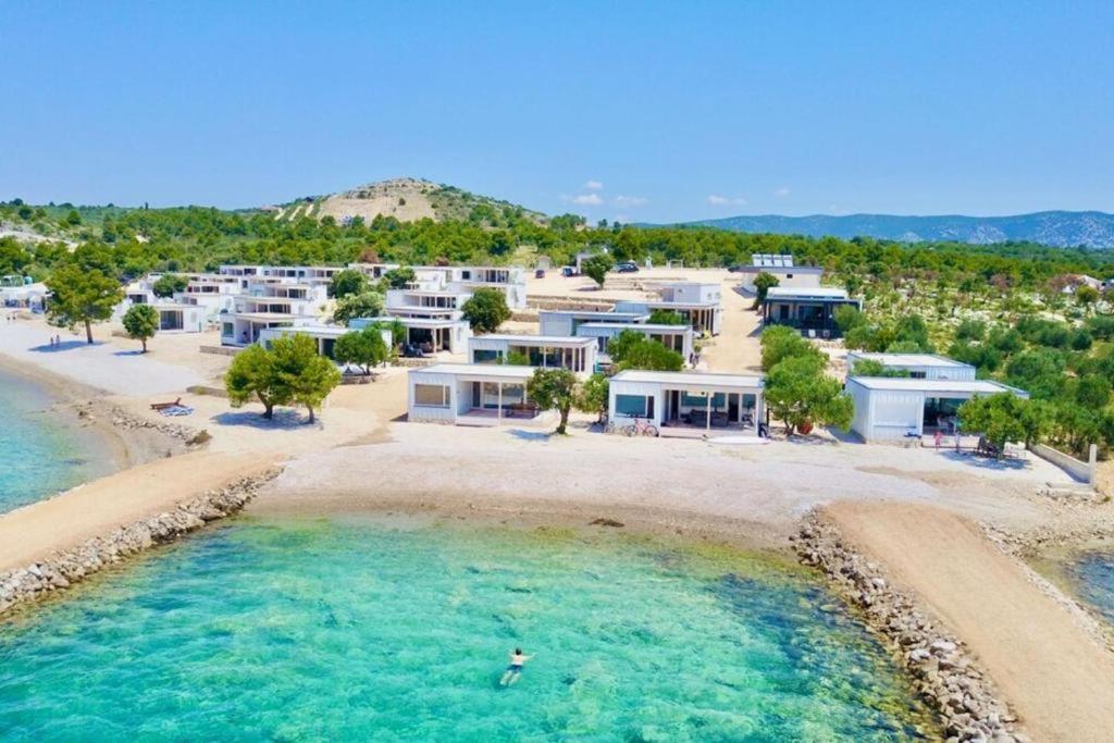 Buqez Resort, Vila 51 Драге Екстериор снимка